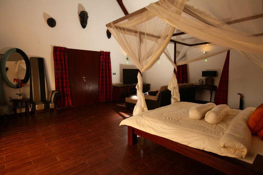 Villa Raymond, Diani, Kenya Diani Beach Exterior photo