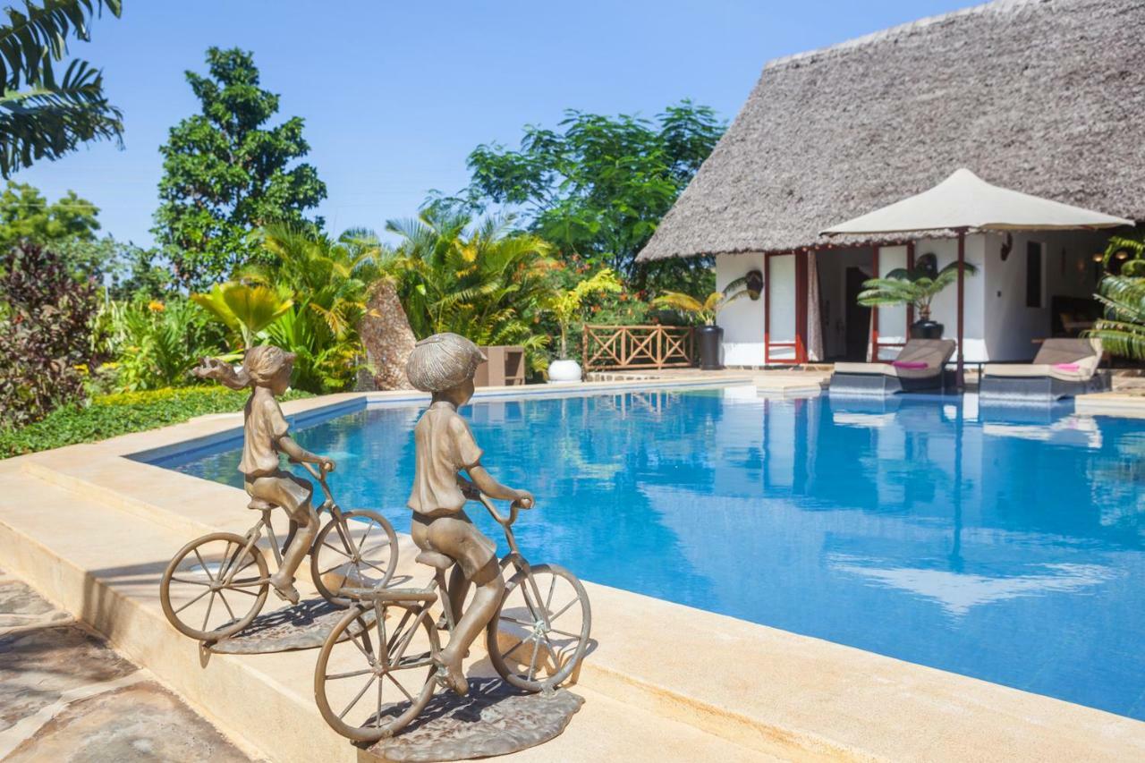 Villa Raymond, Diani, Kenya Diani Beach Exterior photo